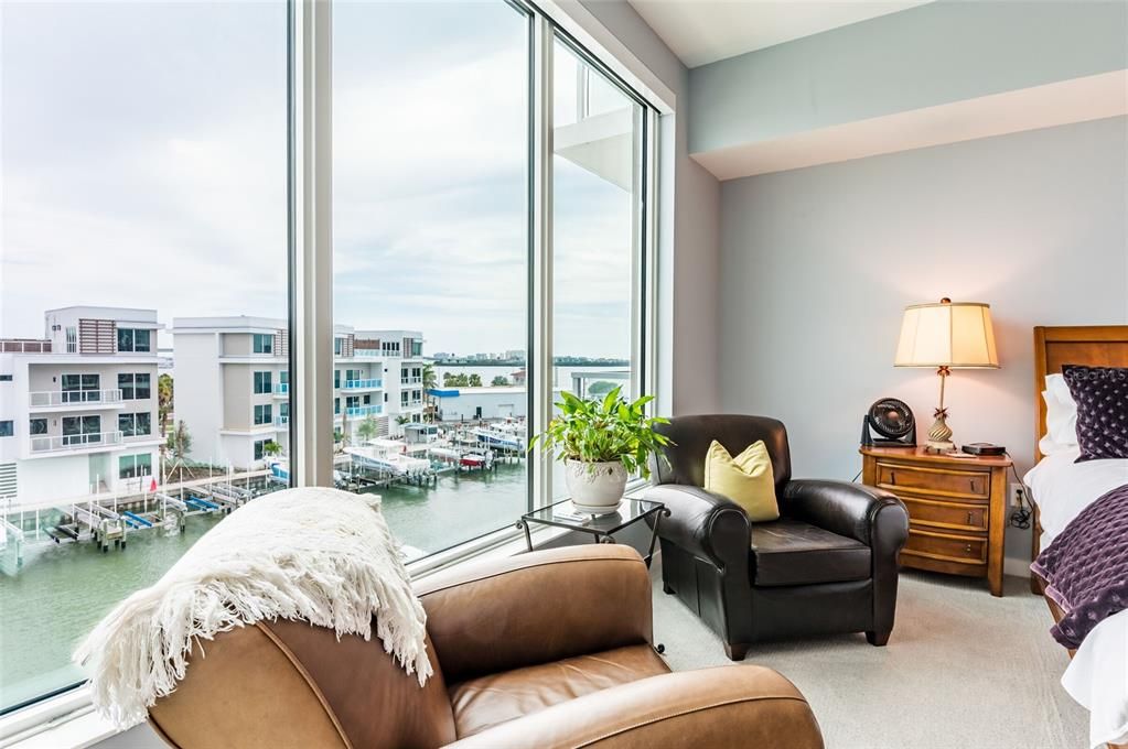 待售: $899,999 (2 贝兹, 2 浴室, 2003 平方英尺)