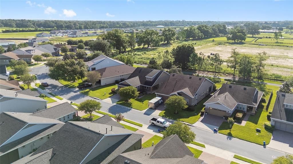 For Sale: $359,900 (2 beds, 2 baths, 1666 Square Feet)