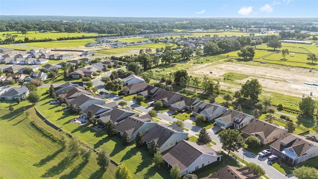 For Sale: $359,900 (2 beds, 2 baths, 1666 Square Feet)