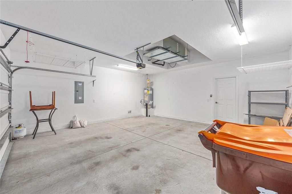 For Sale: $359,900 (2 beds, 2 baths, 1666 Square Feet)