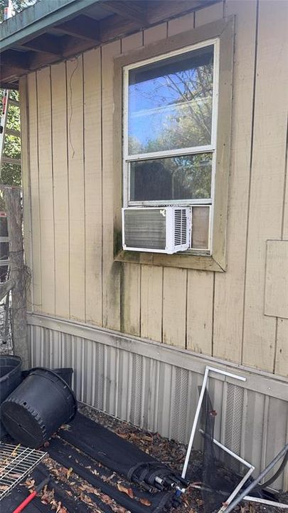 En Venta: $167,500 (3 camas, 2 baños, 1324 Pies cuadrados)