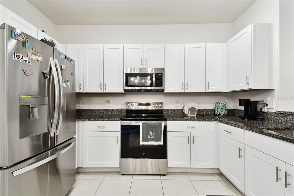 出租: $2,300 (2 贝兹, 2 浴室, 1532 平方英尺)