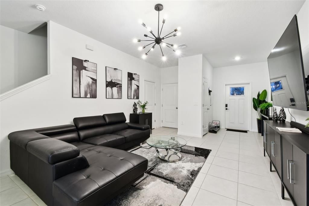 出租: $2,300 (2 贝兹, 2 浴室, 1532 平方英尺)