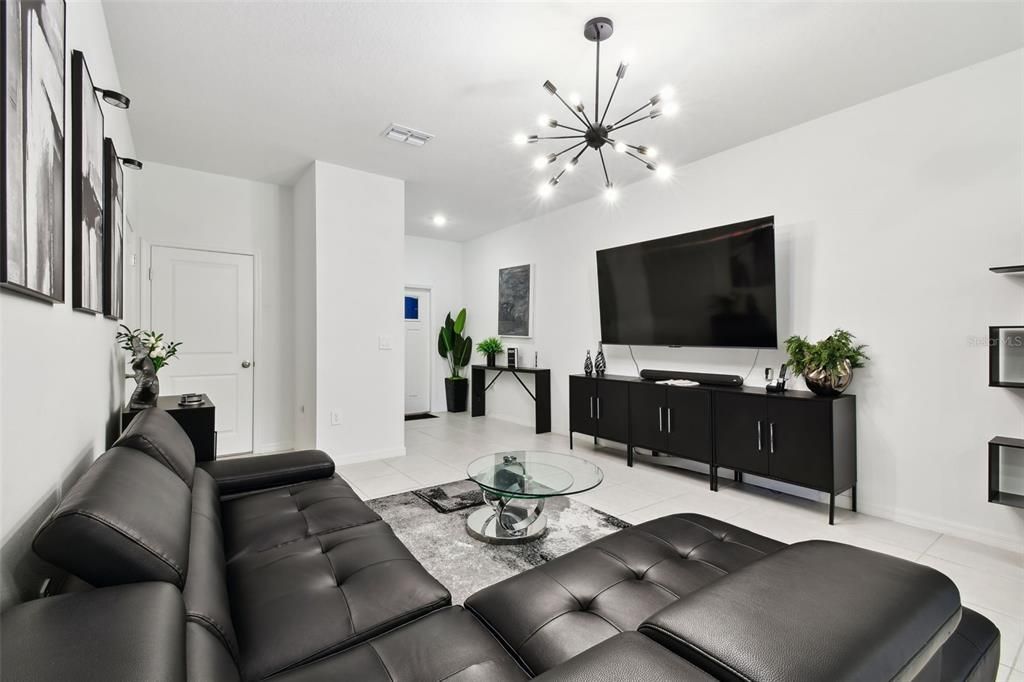 出租: $2,300 (2 贝兹, 2 浴室, 1532 平方英尺)