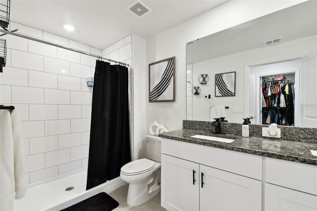 出租: $2,300 (2 贝兹, 2 浴室, 1532 平方英尺)