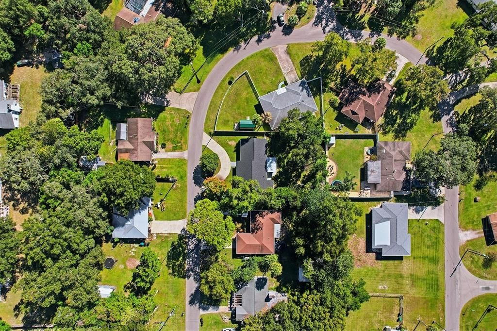 合同活跃: $260,000 (4 贝兹, 3 浴室, 2100 平方英尺)