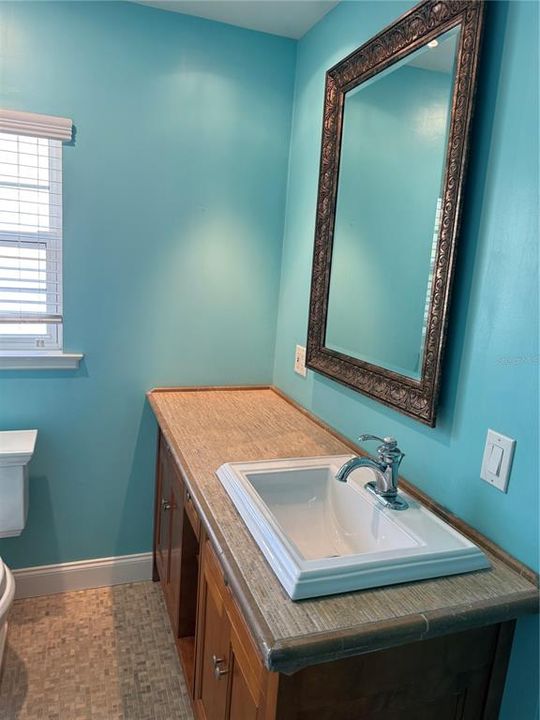 待售: $449,500 (2 贝兹, 2 浴室, 1348 平方英尺)