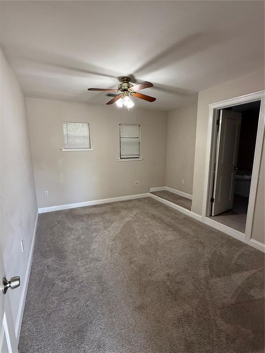 待售: $449,500 (2 贝兹, 2 浴室, 1348 平方英尺)