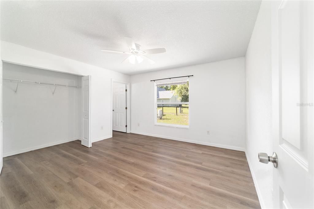 En Venta: $229,900 (3 camas, 2 baños, 1278 Pies cuadrados)