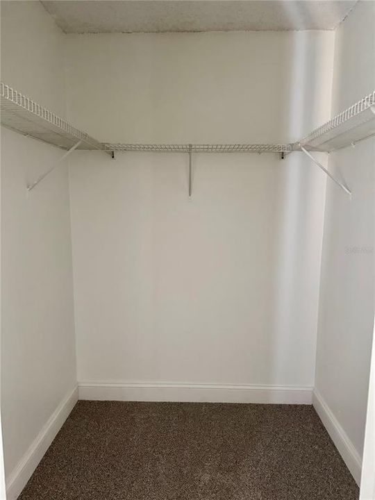 En Renta: $1,800 (2 camas, 1 baños, 864 Pies cuadrados)