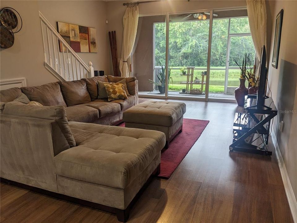 For Rent: $2,000 (2 beds, 2 baths, 1240 Square Feet)