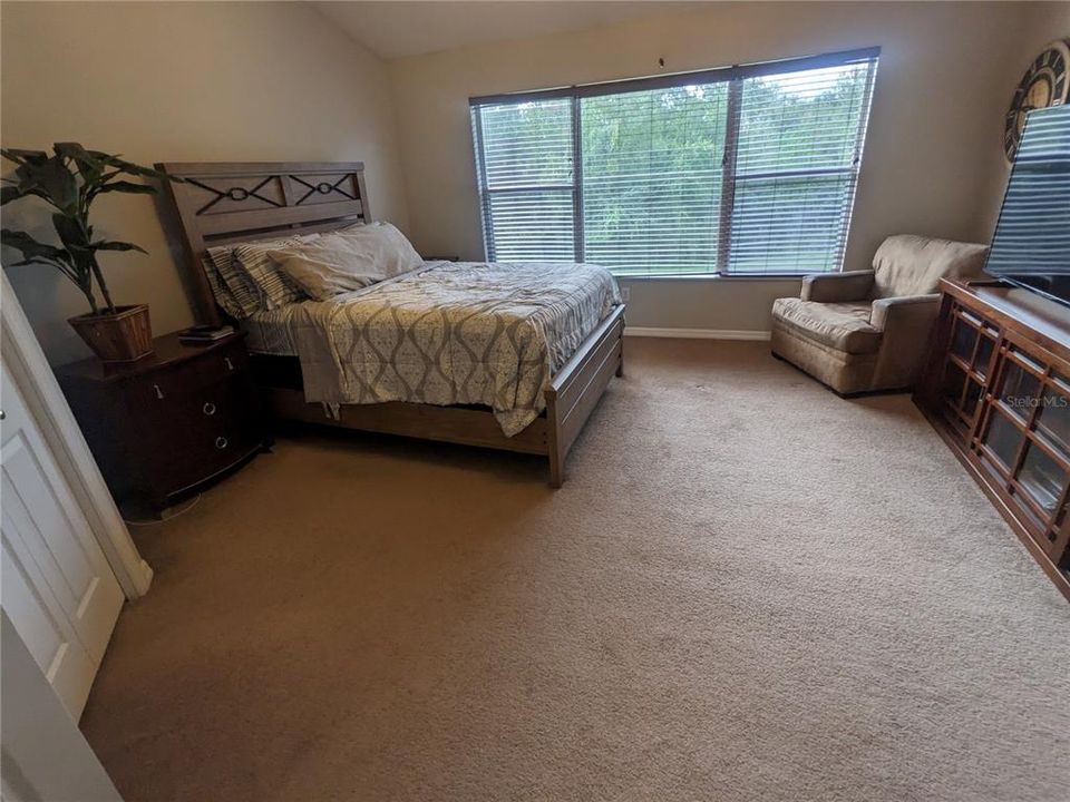 For Rent: $2,000 (2 beds, 2 baths, 1240 Square Feet)