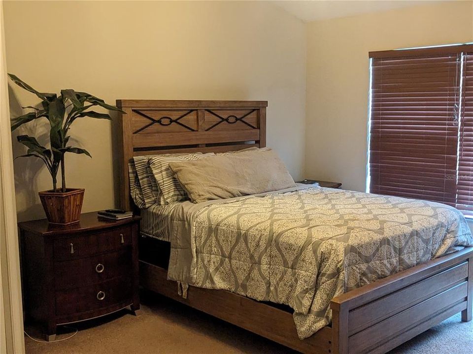 For Rent: $2,000 (2 beds, 2 baths, 1240 Square Feet)