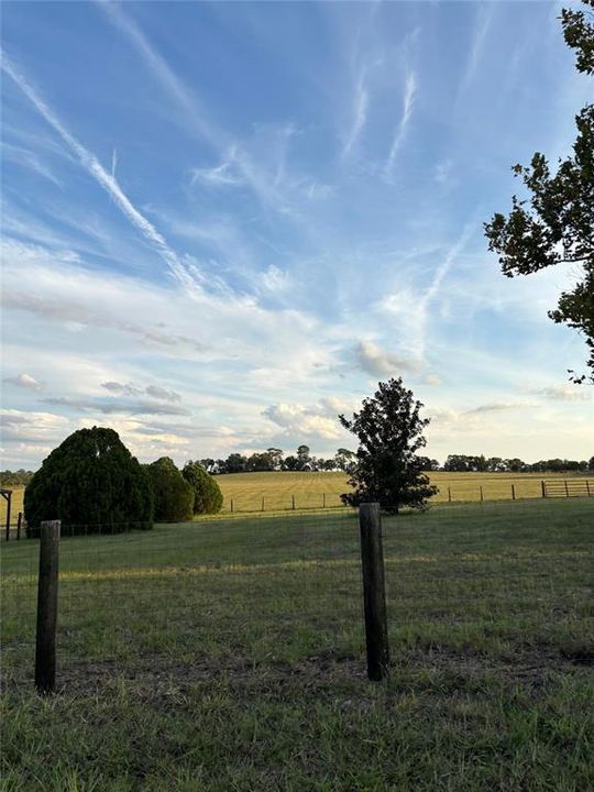 For Sale: $425,000 (4 beds, 2 baths, 1847 Square Feet)