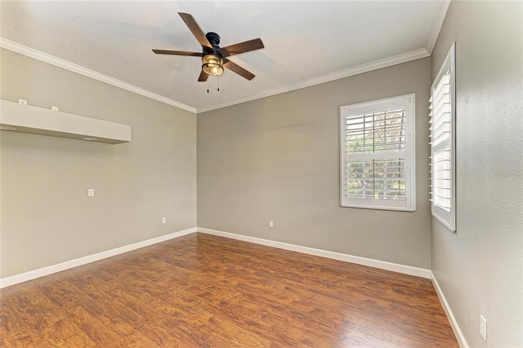Active With Contract: $3,900 (3 beds, 2 baths, 2573 Square Feet)