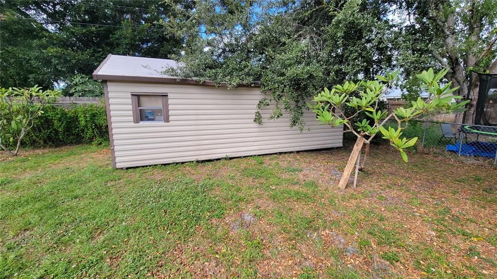 Activo con contrato: $260,000 (3 camas, 2 baños, 1056 Pies cuadrados)