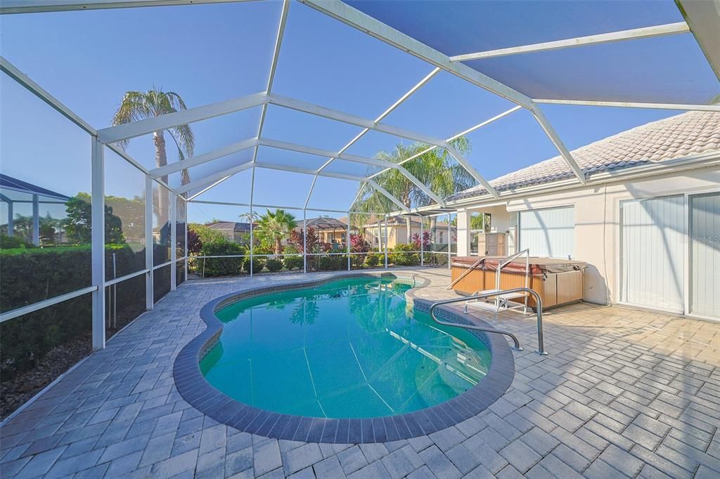 En Venta: $564,900 (3 camas, 2 baños, 2139 Pies cuadrados)