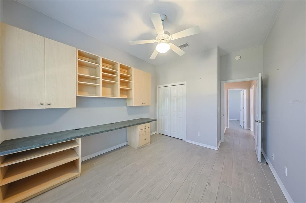 En Venta: $564,900 (3 camas, 2 baños, 2139 Pies cuadrados)