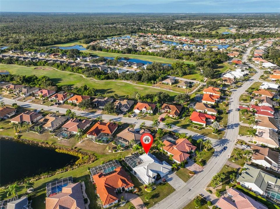 En Venta: $564,900 (3 camas, 2 baños, 2139 Pies cuadrados)