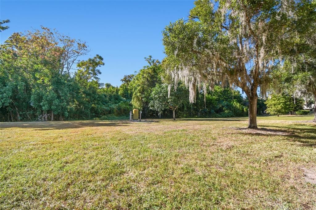 For Sale: $359,900 (3 beds, 3 baths, 2190 Square Feet)