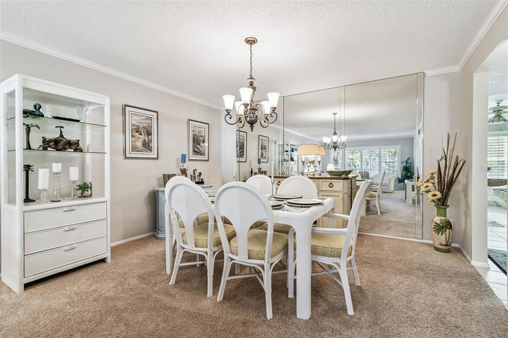 For Sale: $359,900 (3 beds, 3 baths, 2190 Square Feet)