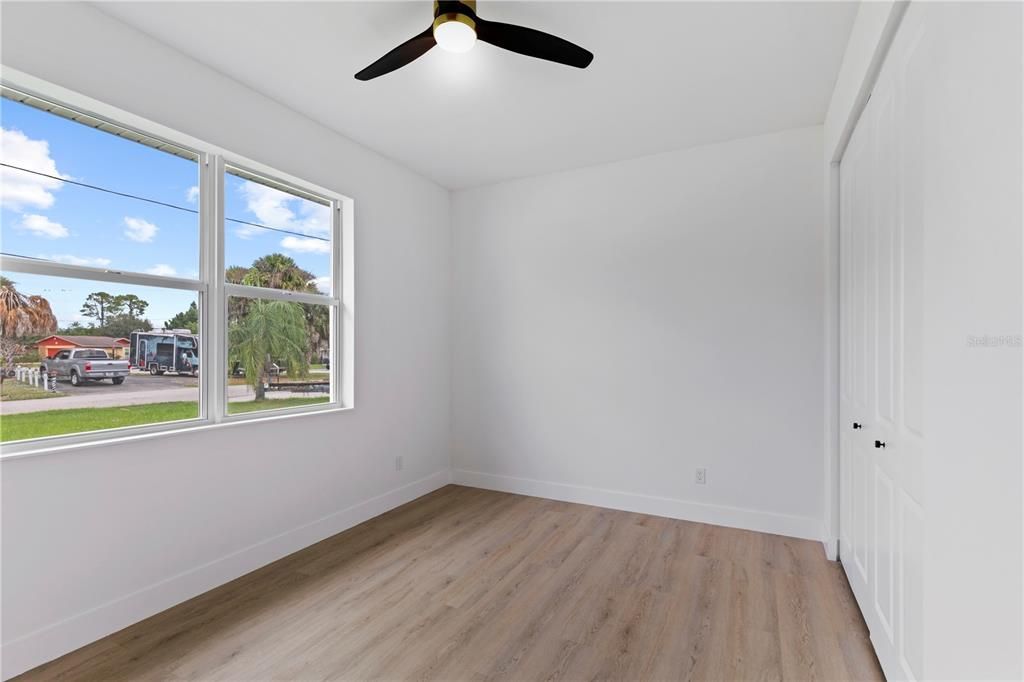 For Sale: $429,000 (3 beds, 2 baths, 1569 Square Feet)