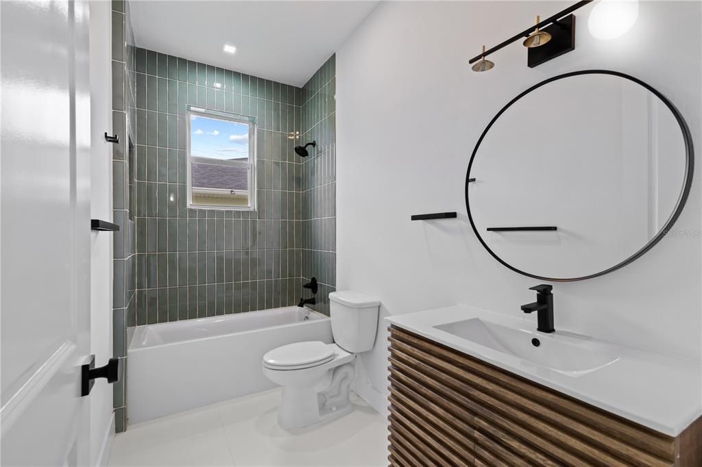 For Sale: $429,000 (3 beds, 2 baths, 1569 Square Feet)