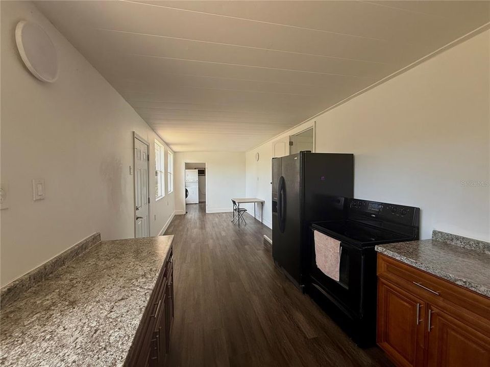 For Sale: $185,000 (3 beds, 2 baths, 720 Square Feet)