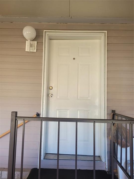 Active With Contract: $155,900 (3 beds, 2 baths, 1647 Square Feet)