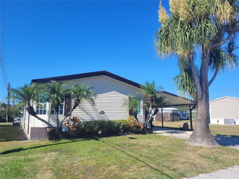 Active With Contract: $155,900 (3 beds, 2 baths, 1647 Square Feet)