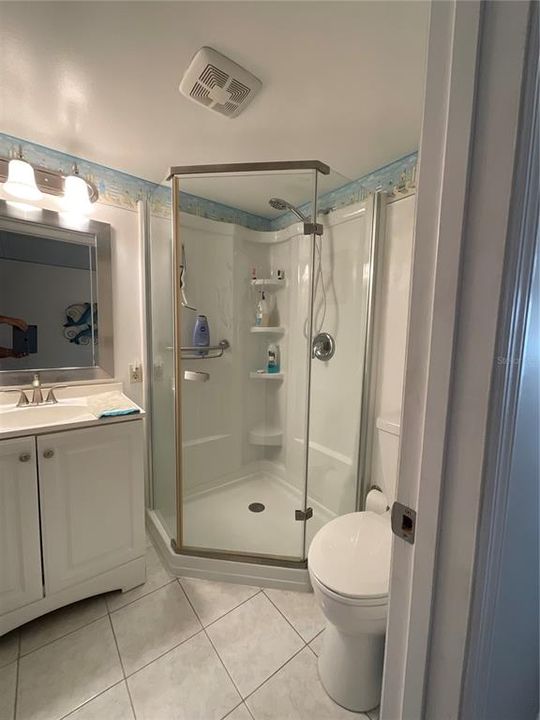 For Sale: $189,500 (2 beds, 2 baths, 1100 Square Feet)