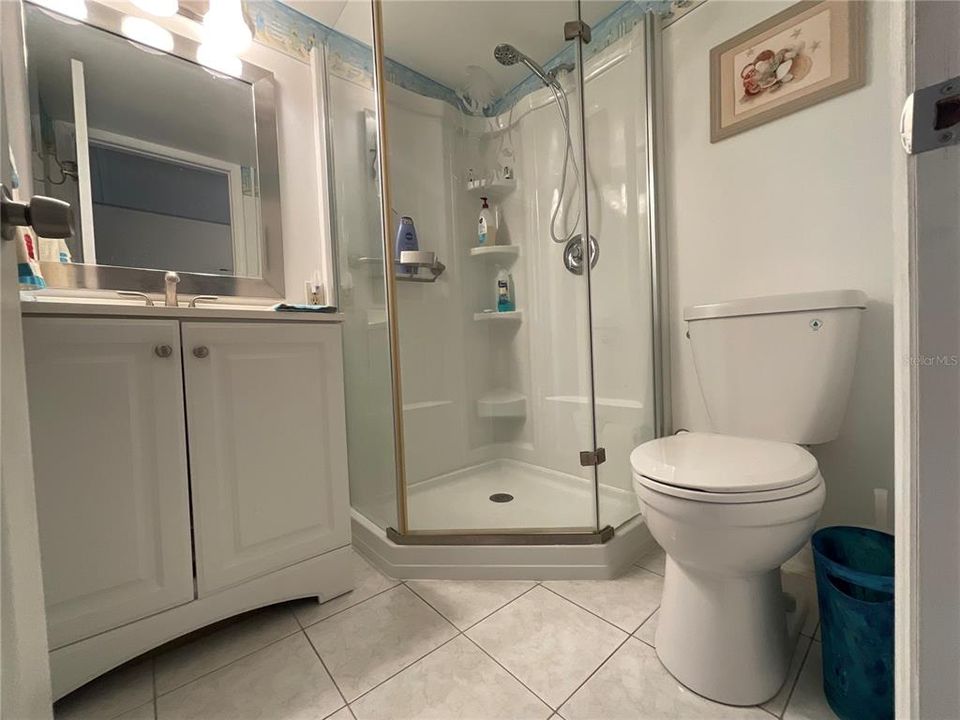 For Sale: $189,500 (2 beds, 2 baths, 1100 Square Feet)