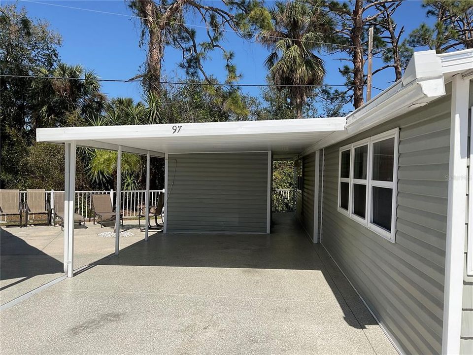 For Sale: $189,500 (2 beds, 2 baths, 1100 Square Feet)