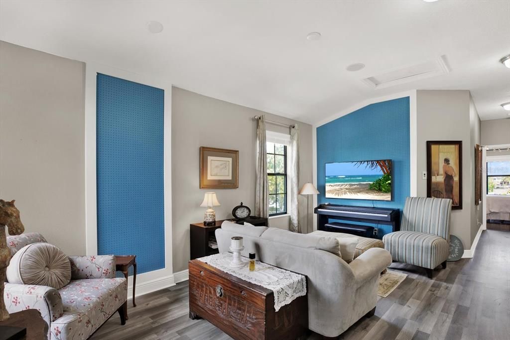 En Renta: $2,350 (2 camas, 2 baños, 1571 Pies cuadrados)