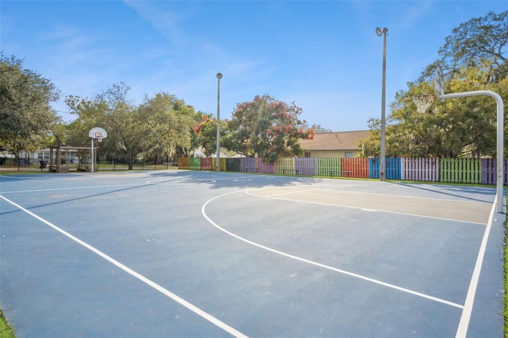 For Sale: $364,900 (3 beds, 2 baths, 1338 Square Feet)