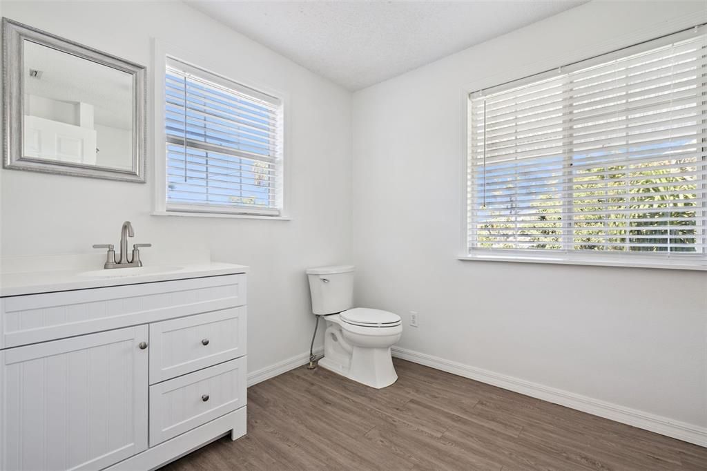 For Sale: $364,900 (3 beds, 2 baths, 1338 Square Feet)