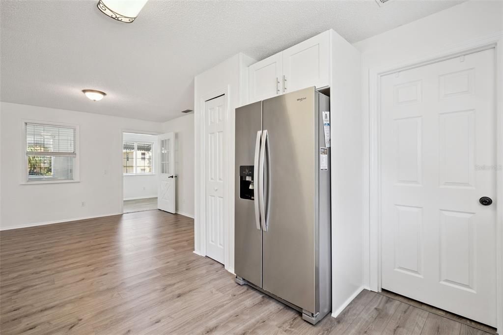 For Sale: $364,900 (3 beds, 2 baths, 1338 Square Feet)