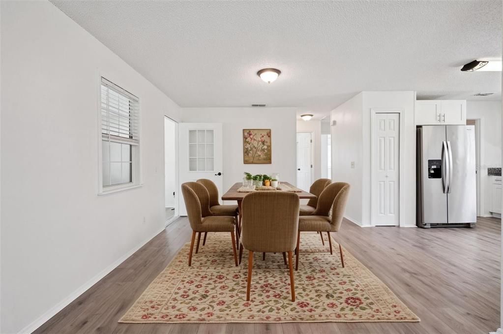 For Sale: $364,900 (3 beds, 2 baths, 1338 Square Feet)