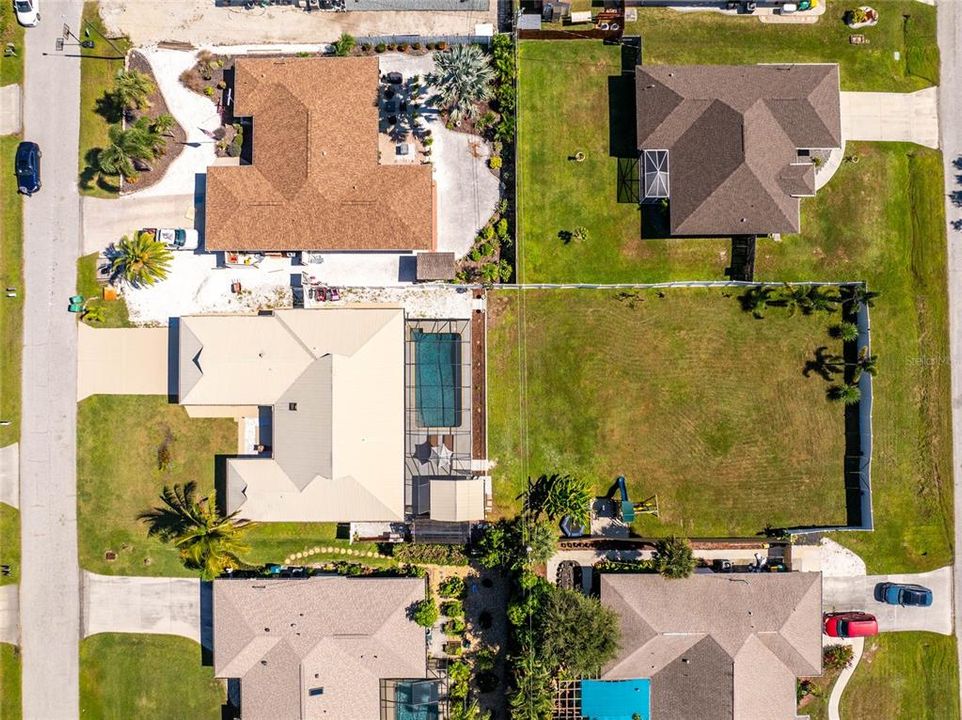 合同活跃: $475,000 (3 贝兹, 2 浴室, 1985 平方英尺)