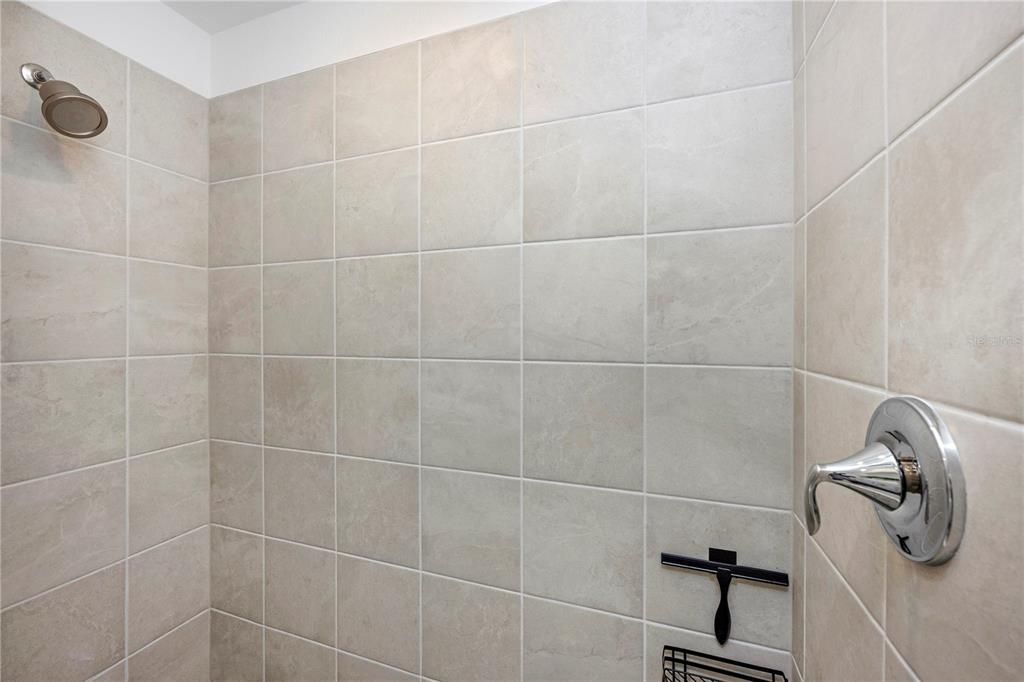 For Rent: $5,500 (2 beds, 2 baths, 1154 Square Feet)