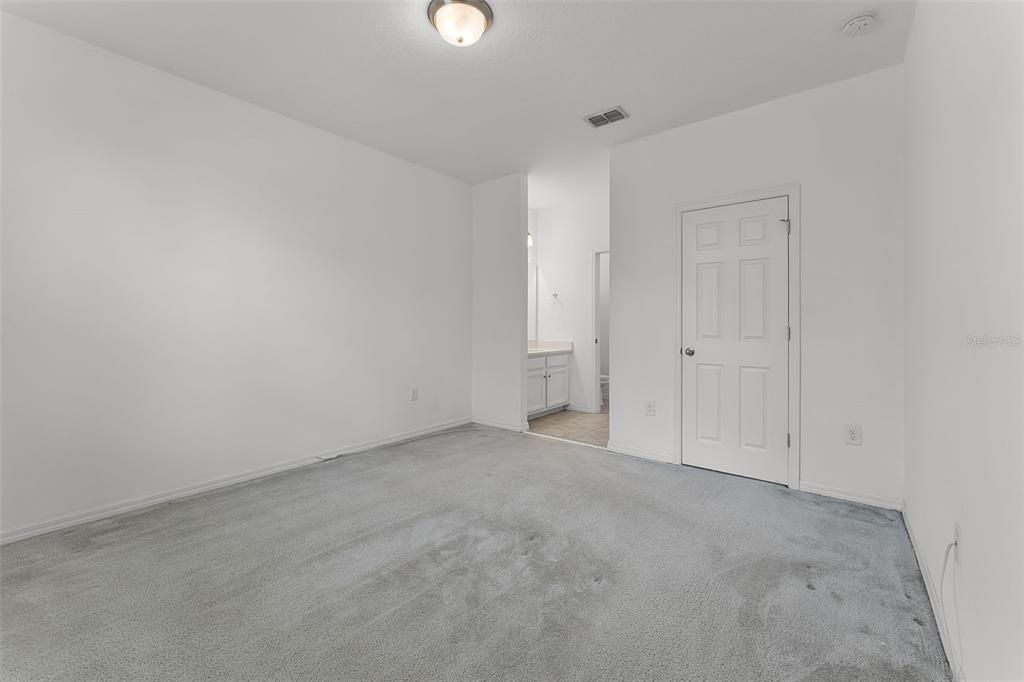 На продажу: $890,000 (6 спален, 4 ванн, 3667 Квадратных фут)