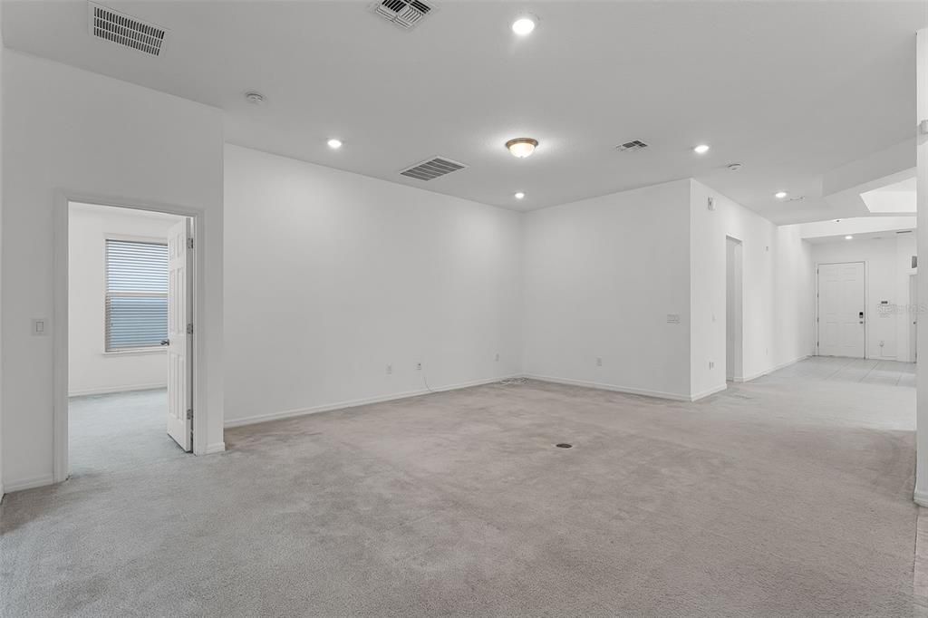 На продажу: $890,000 (6 спален, 4 ванн, 3667 Квадратных фут)