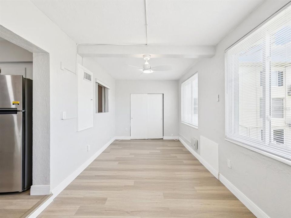 出租: $1,450 (2 贝兹, 1 浴室, 1100 平方英尺)