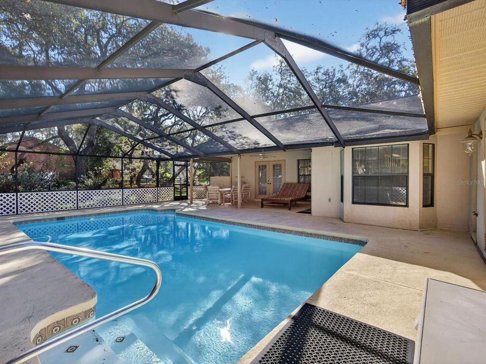 待售: $429,000 (3 贝兹, 2 浴室, 2397 平方英尺)