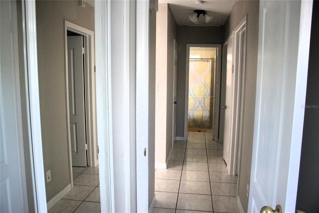 En Venta: $375,000 (4 camas, 2 baños, 1502 Pies cuadrados)