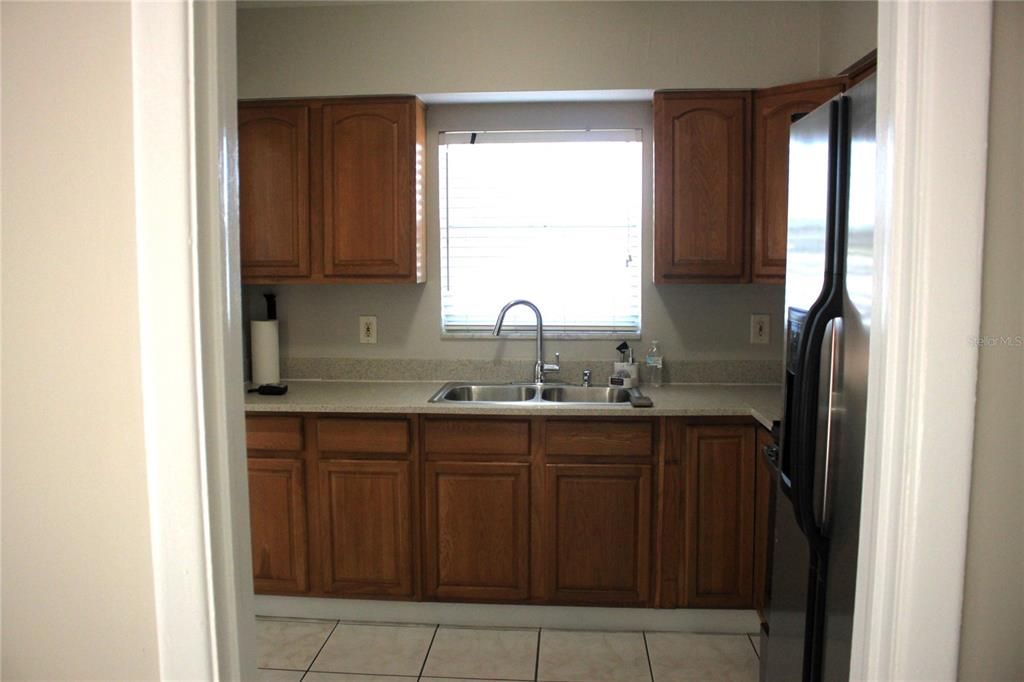 En Venta: $375,000 (4 camas, 2 baños, 1502 Pies cuadrados)