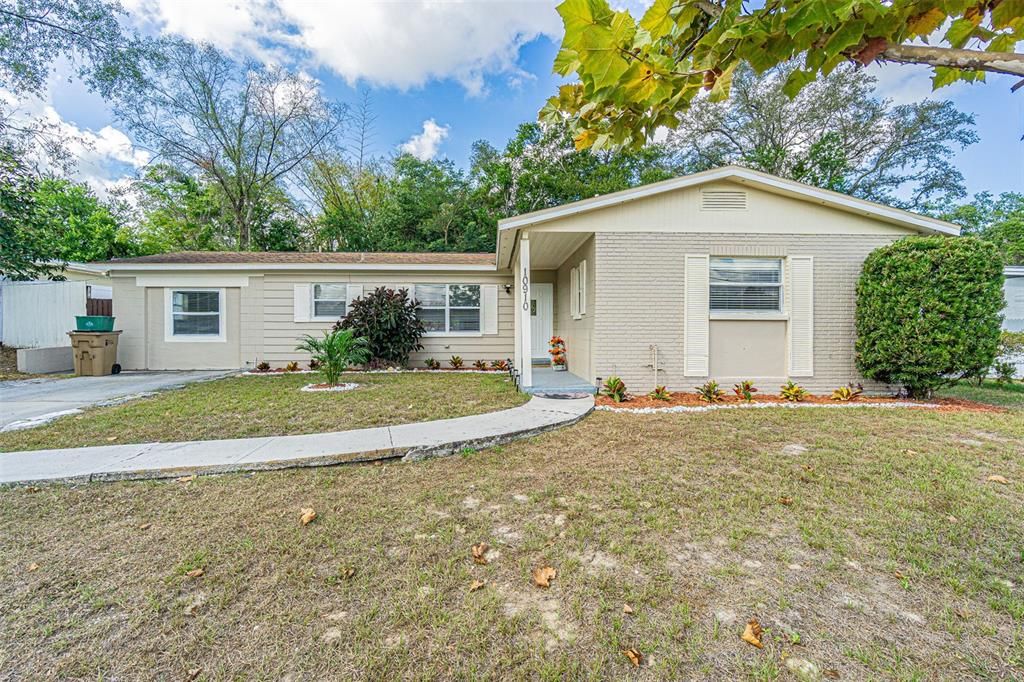 En Venta: $375,000 (4 camas, 2 baños, 1502 Pies cuadrados)