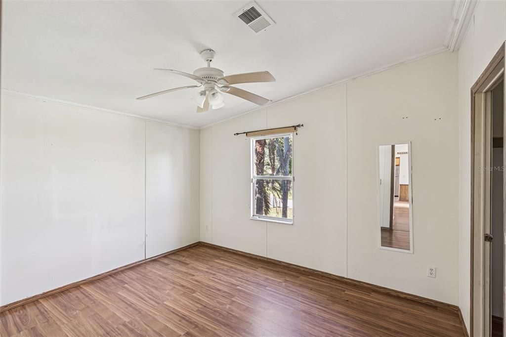 En Venta: $215,000 (3 camas, 2 baños, 1440 Pies cuadrados)