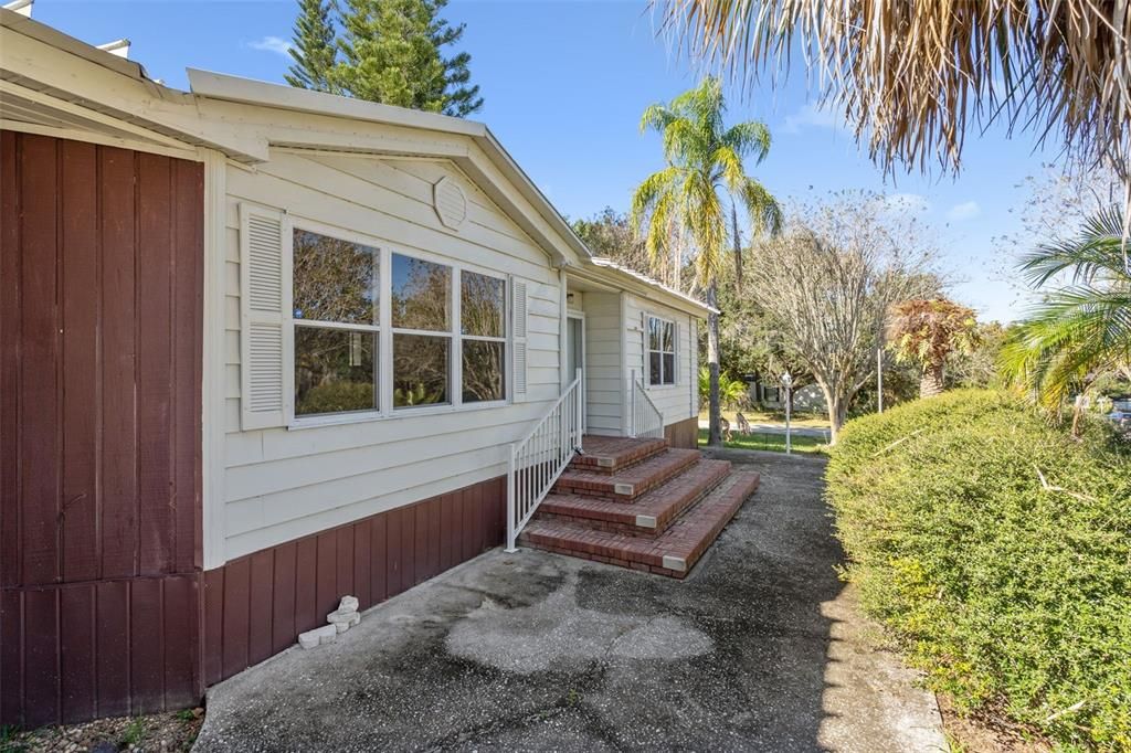 En Venta: $215,000 (3 camas, 2 baños, 1440 Pies cuadrados)