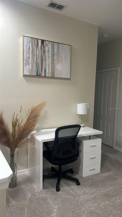 For Rent: $2,000 (2 beds, 2 baths, 1313 Square Feet)